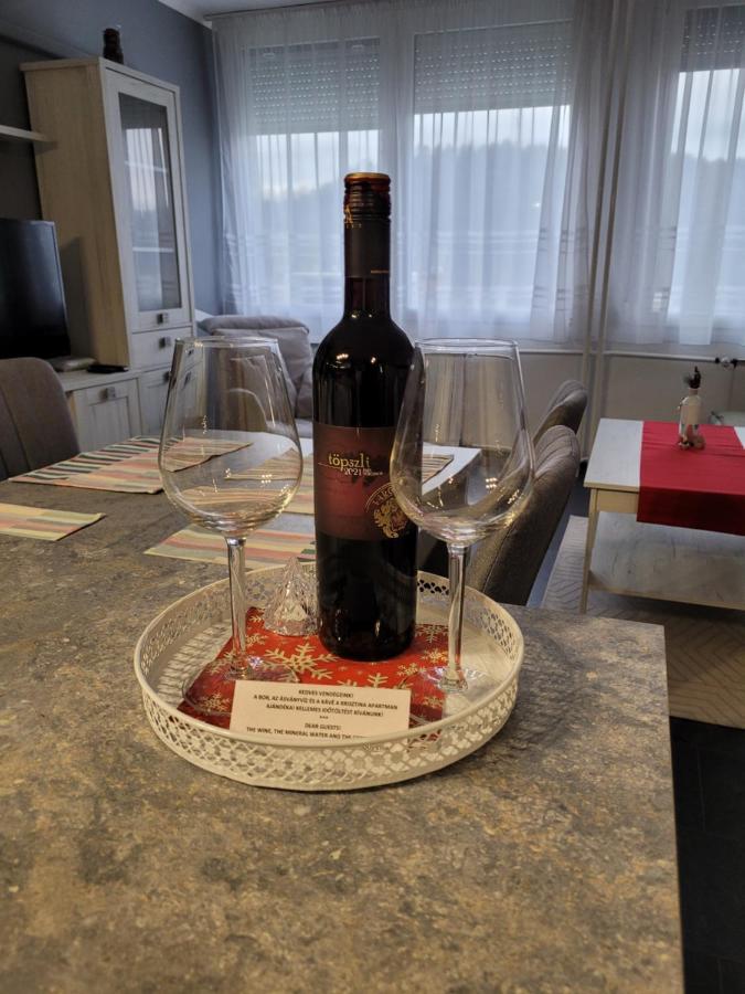 Krisztina Apartman Apartment Salgotarjan Luaran gambar
