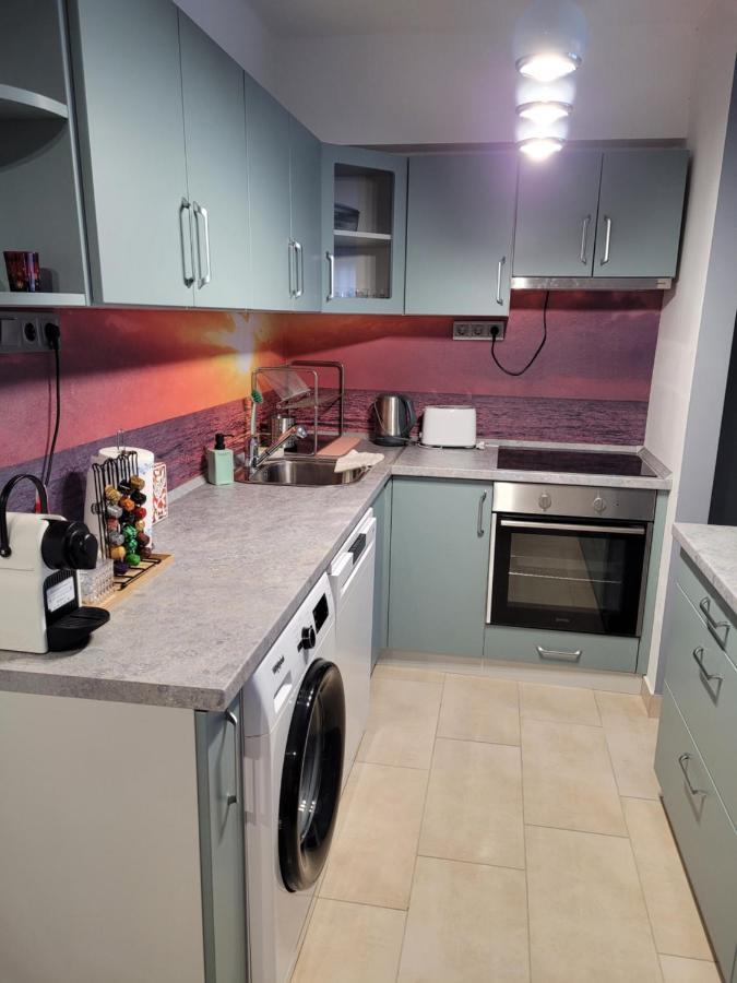 Krisztina Apartman Apartment Salgotarjan Luaran gambar