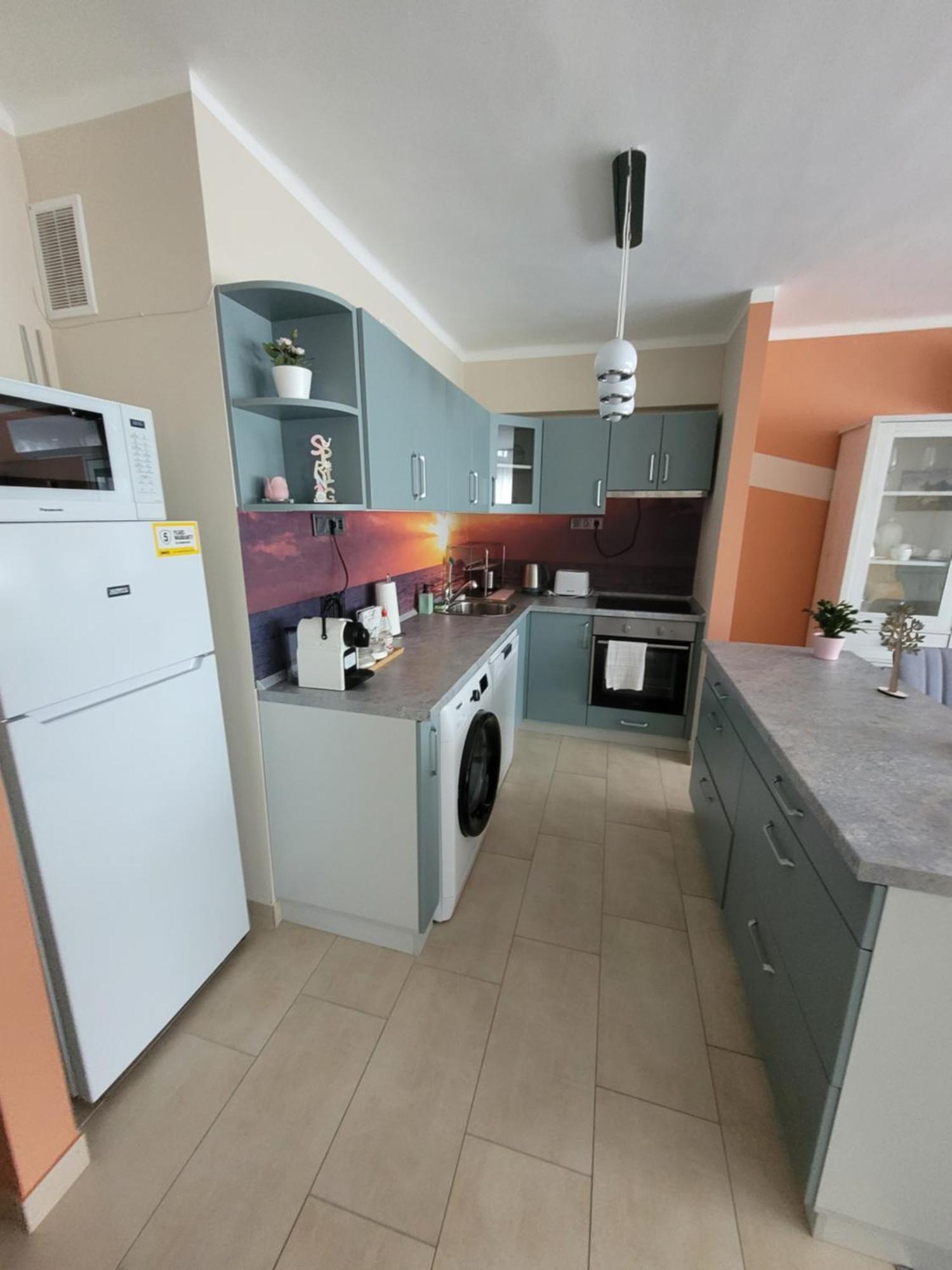 Krisztina Apartman Apartment Salgotarjan Luaran gambar